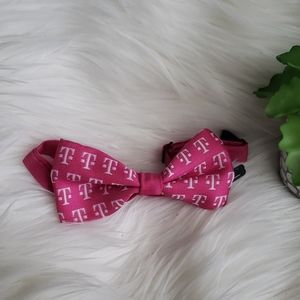 Tmobile Pink Bow Neck Tie